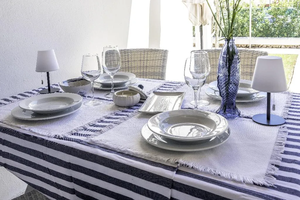 APARTMENT TWO BEDROOMS WITH AIR CONDITIONING Room, Las Brisas I & II, Menorca