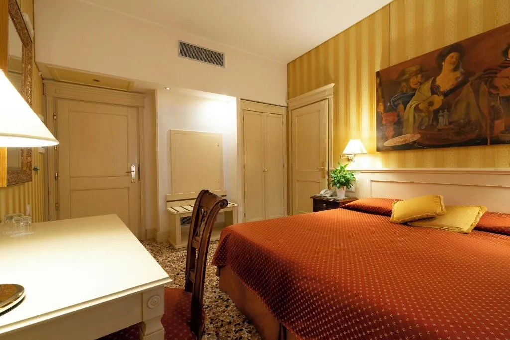 DOUBLE SUPERIOR Room, Bella Venezia, Venice