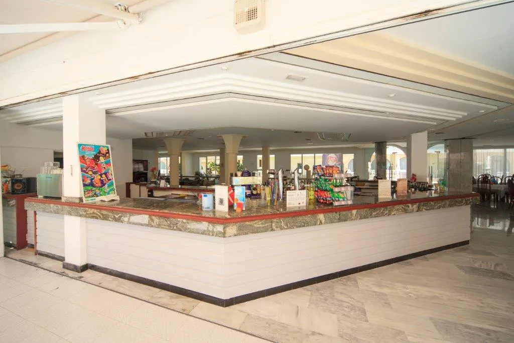 Bar, Maracaibo, Majorca