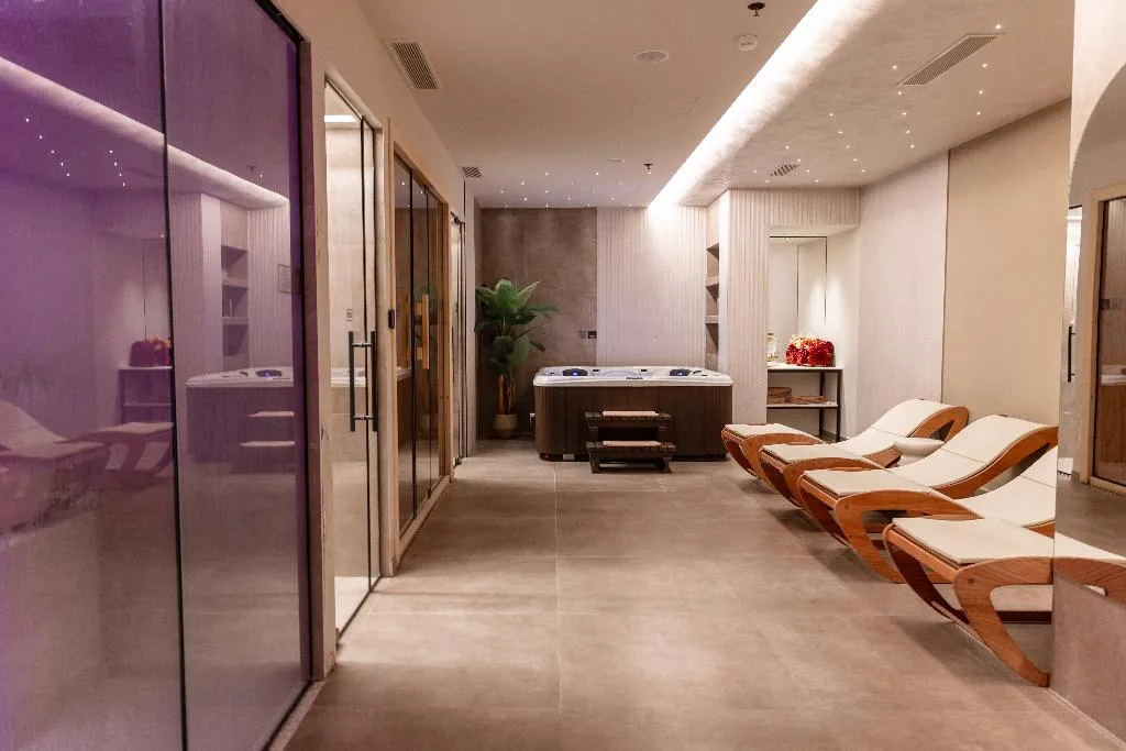 Sports and Entertainment, Grand Duka Hotel & Spa, Durres
