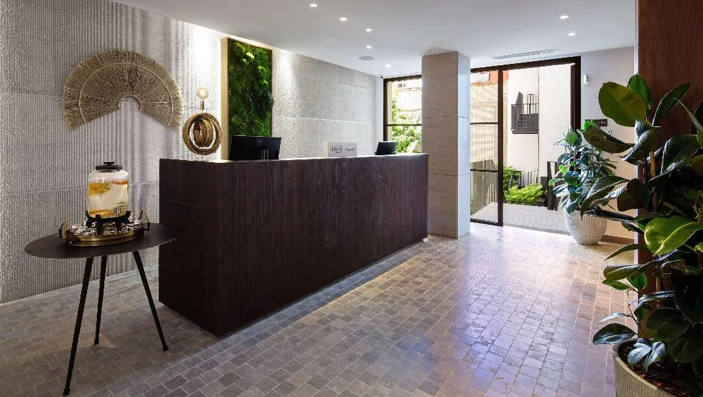Lobby, Atocha Hotel Madrid, Tapestry Collection by Hilton, Madrid
