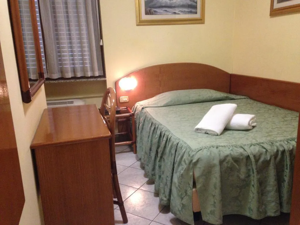 General view, Hotel La Caravella   Milano, Milan
