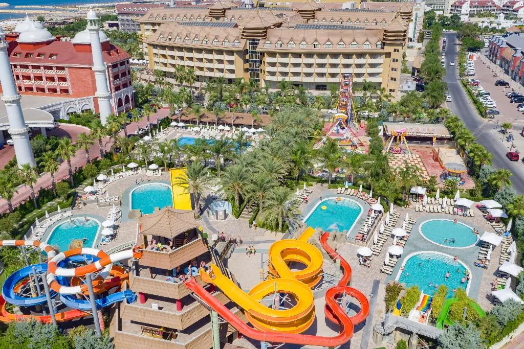 Pool, Royal Dragon Hotel, Antalya