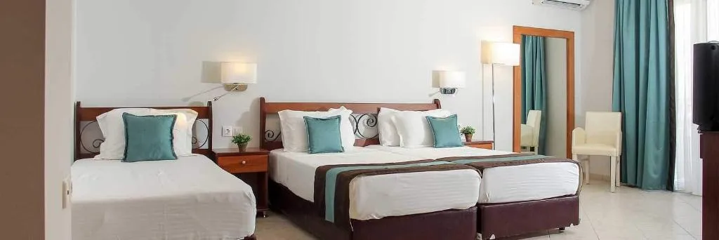 TRIPLE STANDARD Room, Electra Hotel, Thessaloniki