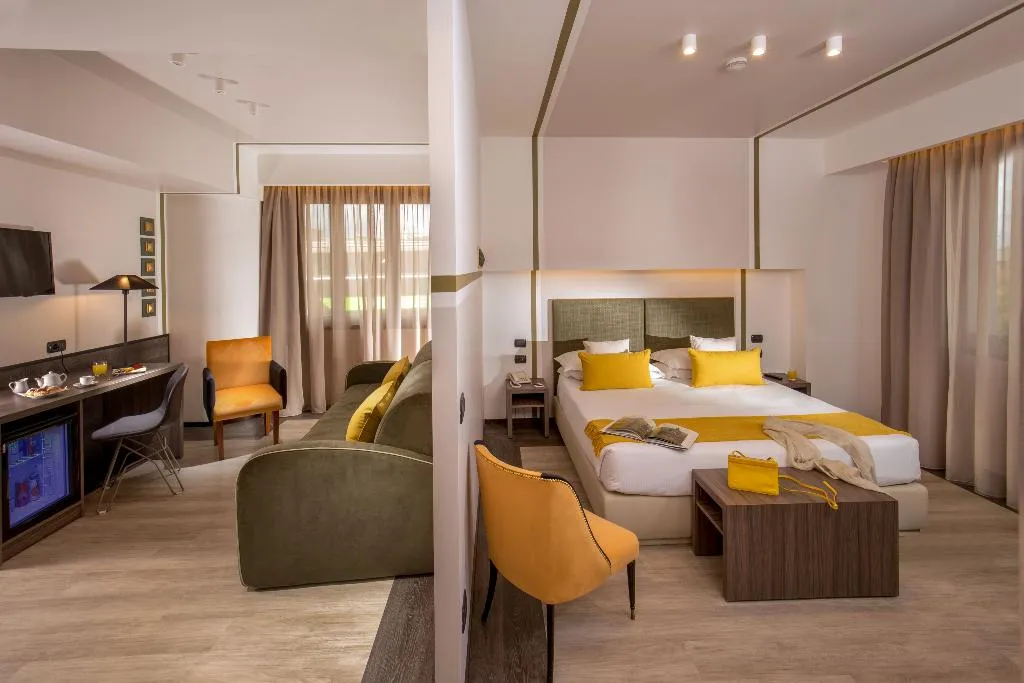 TRIPLE CLUB Room, Hotel Domidea, Rome