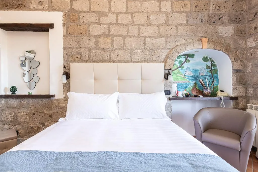 DOUBLE SUPERIOR Room, Casale Antonietta, Naples
