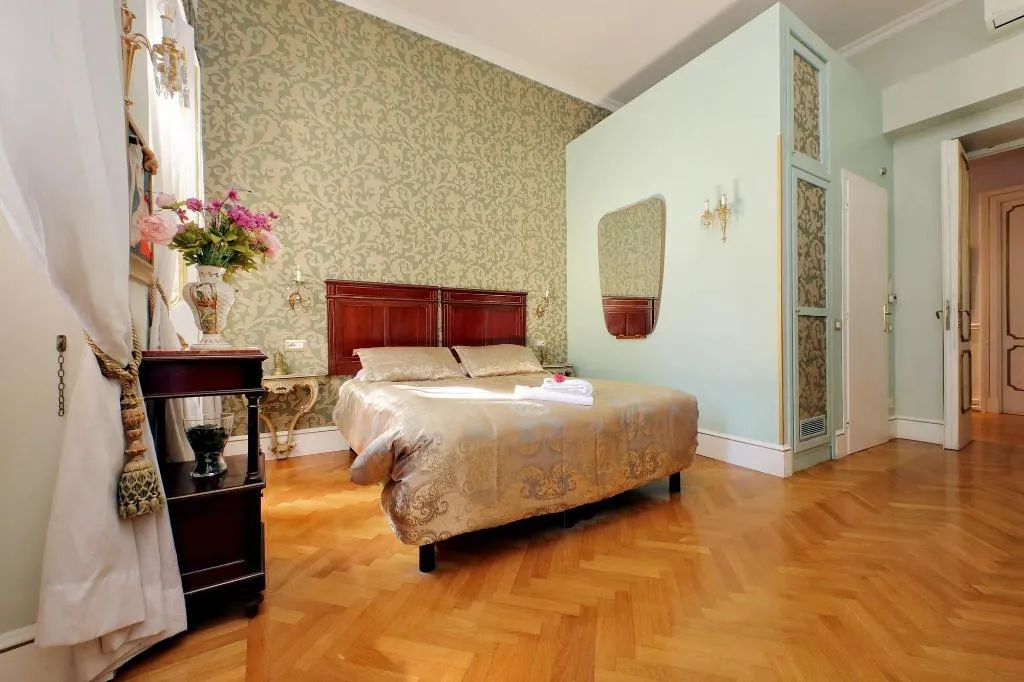 Room, Domus Monamì Luxury Suites, Rome
