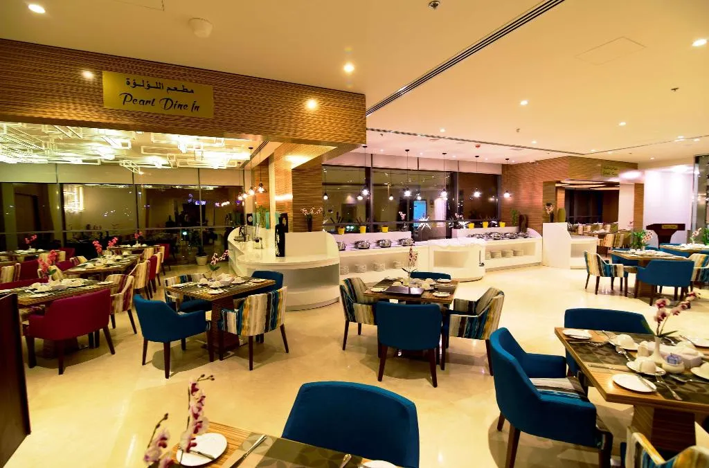 Restaurant, Best Western Plus Pearl Creek, Dubai