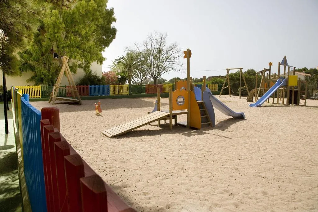 Sports and Entertainment, HYB Eurocalas, Majorca
