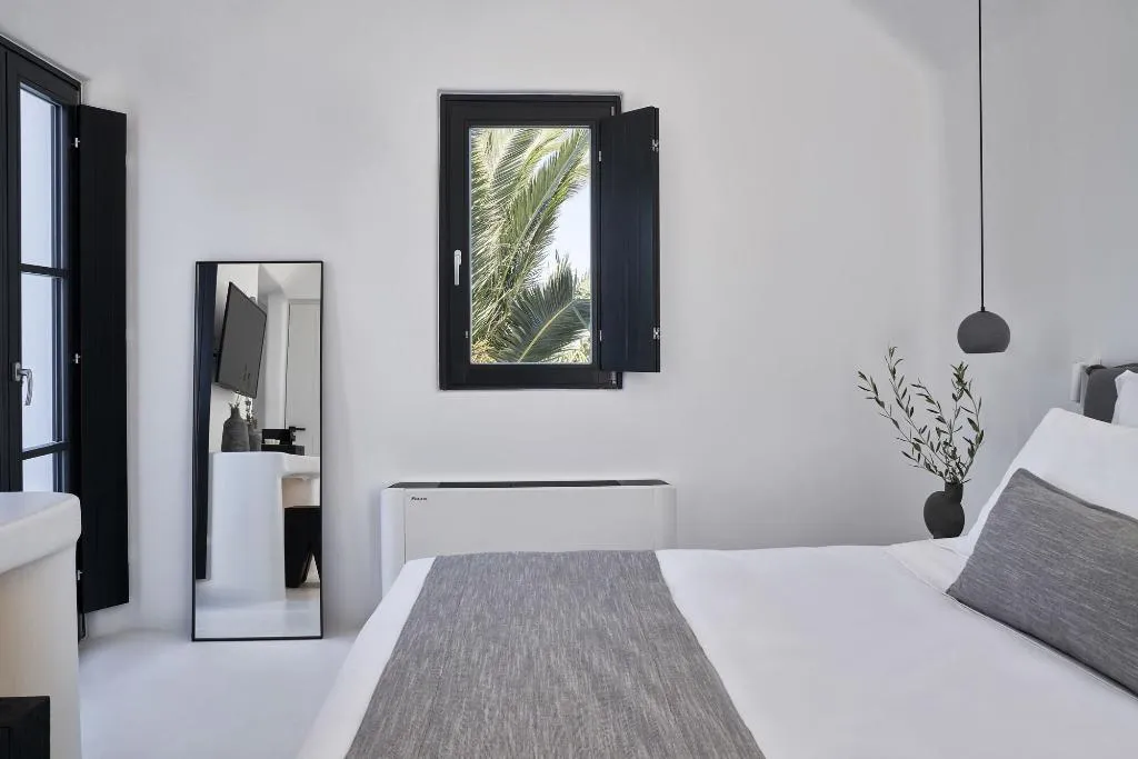 Room, Pantheon Villas, Santorini