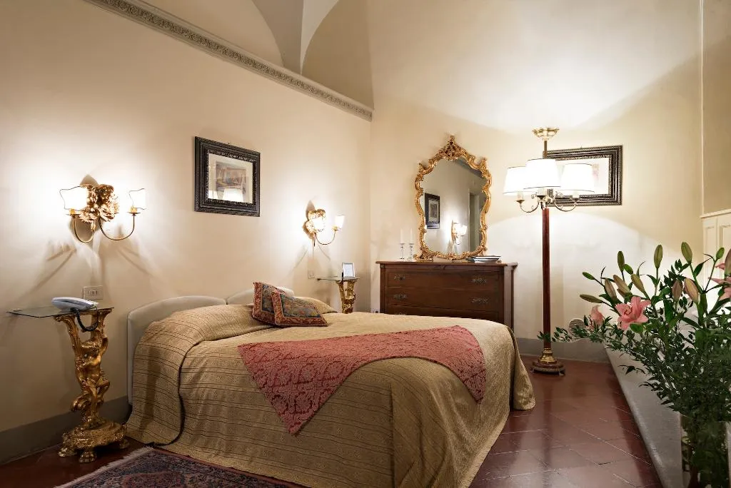 SUITE CLASSIC Room, All-Suites Palazzo Magnani Feroni, Florence