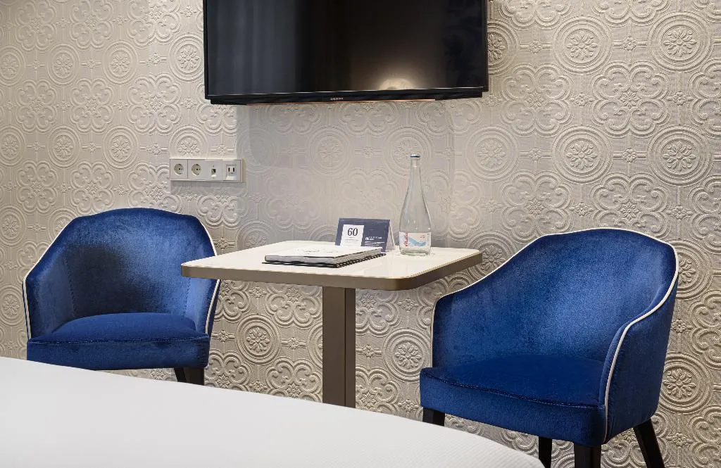 Double or Twin RIVER VIEW Room, Eurostars Universal Lisboa, Lisbon