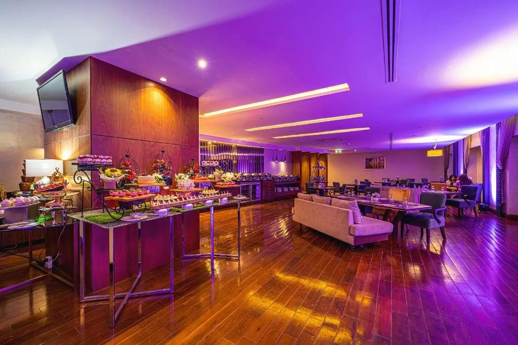 General view, The Tower Plaza Hotel Dubai, Dubai