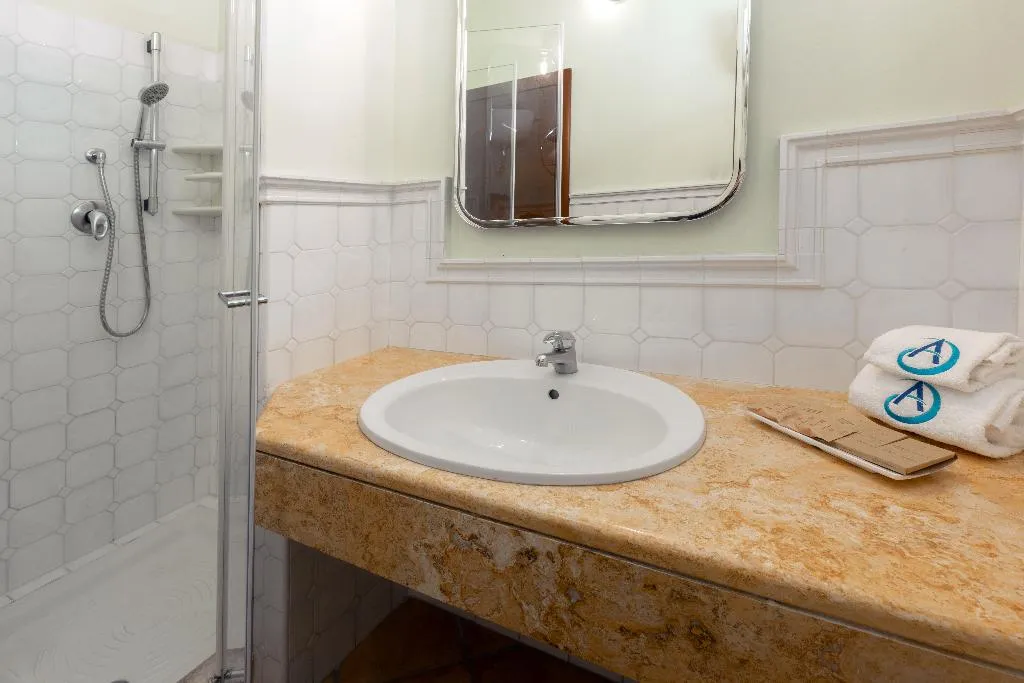 DOUBLE SINGLE USE SUPERIOR Room, Azzurro Hotel Residence, Rome