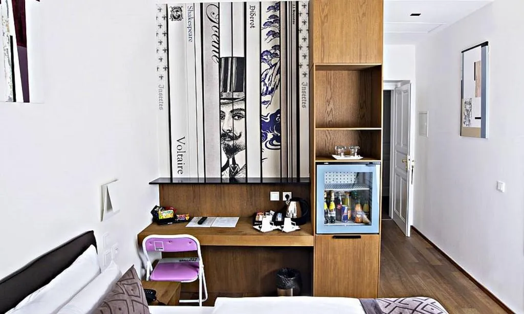 DOUBLE ECONOMY Room, Golden Crown, Prague