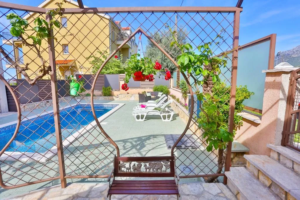 Pool, Apartments Ivan, Split