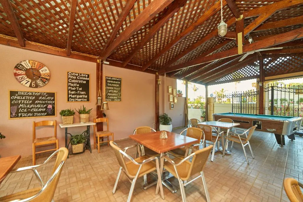 Bar, Villa Diasselo, Crete