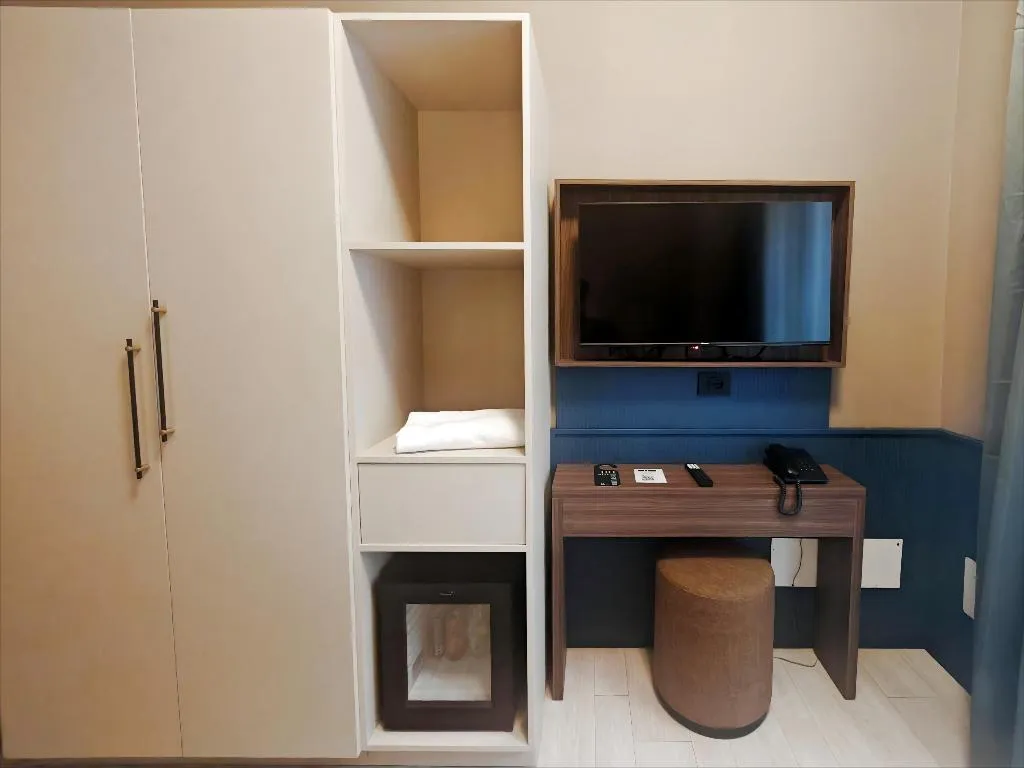 SINGLE STANDARD Room, The B Place, Rome