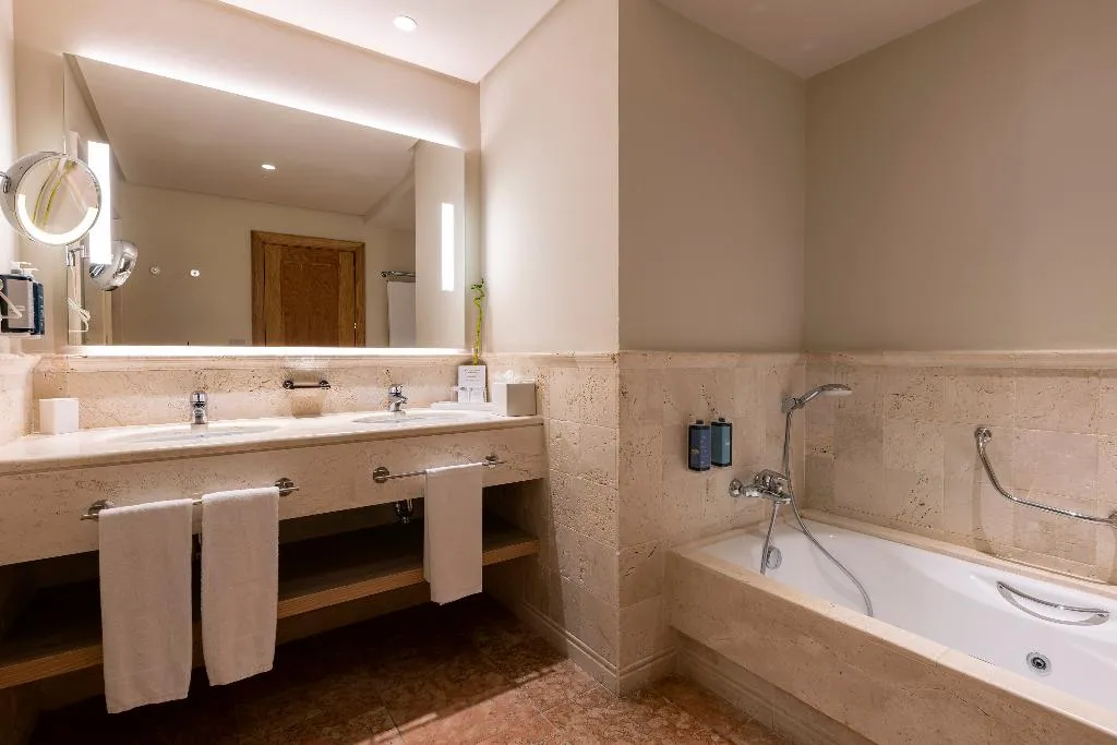 SUITE STANDARD Room, Hipotels Barrosa Palace, Costa De La Luz