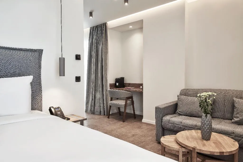 SUITE SUPERIOR Room, NLH Kerameikos Neighborhood Lifestyle Hotels, Athens
