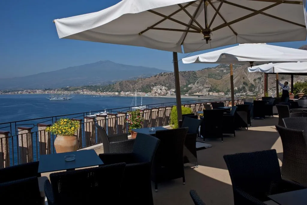 Terrace, UNA HOTELS Capotaormina, Taormina