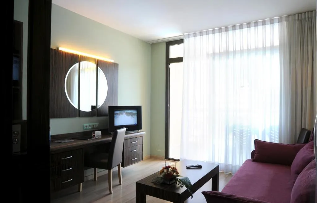 Room, Evenia Olympic Palace, Costa Brava