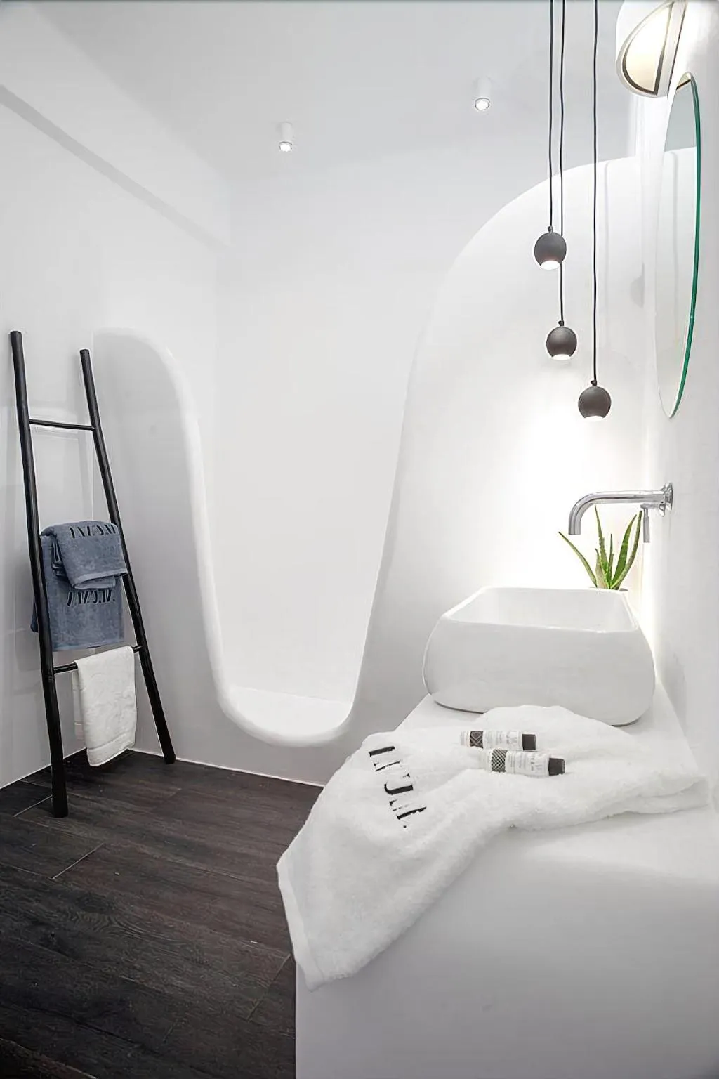 Room, Alunia Incognito Suites, Santorini