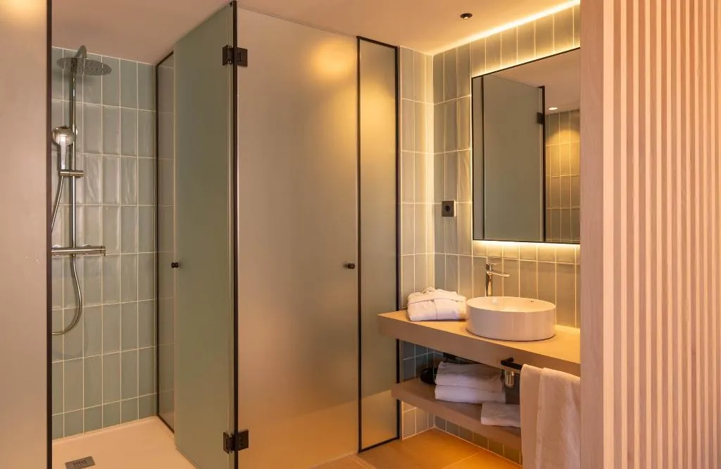 JUNIOR SUITE STANDARD Room, AQUA Hotel The Breeze & Spa - Adults Only +18, Costa Brava
