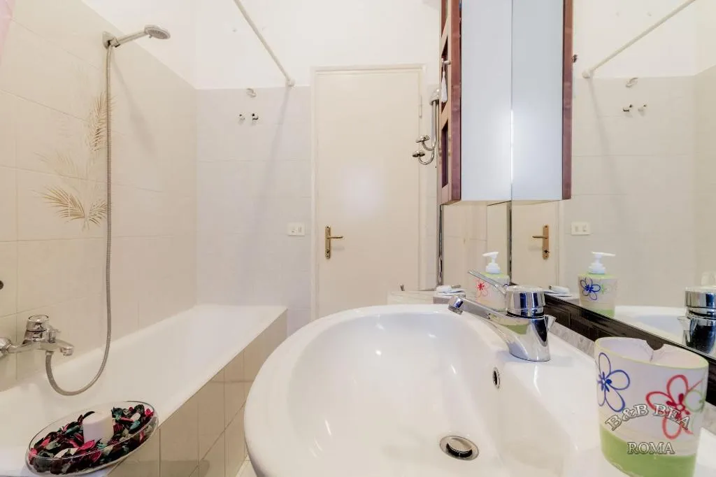 Room, B&B Bea Roma, Rome