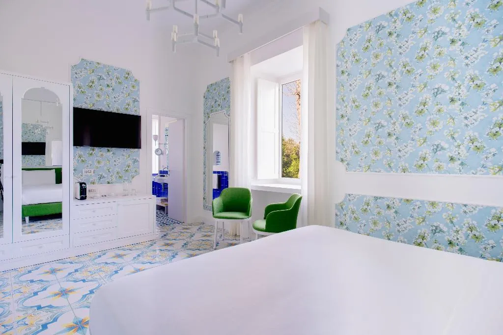 DOUBLE DELUXE Room, Relais Correale Rooms&Garden, Naples