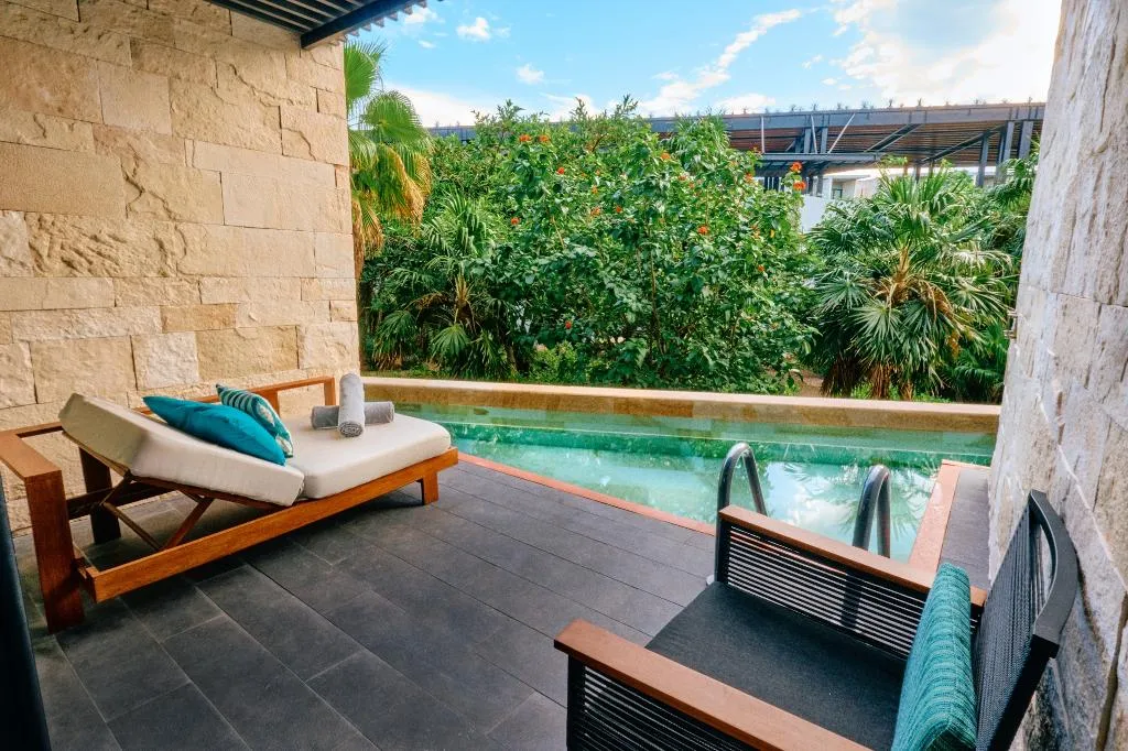 DOUBLE PREMIUM KING BED Room, Devossion by Live Aqua Playa del Carmen AI Only Ad, Playa Del Carmen