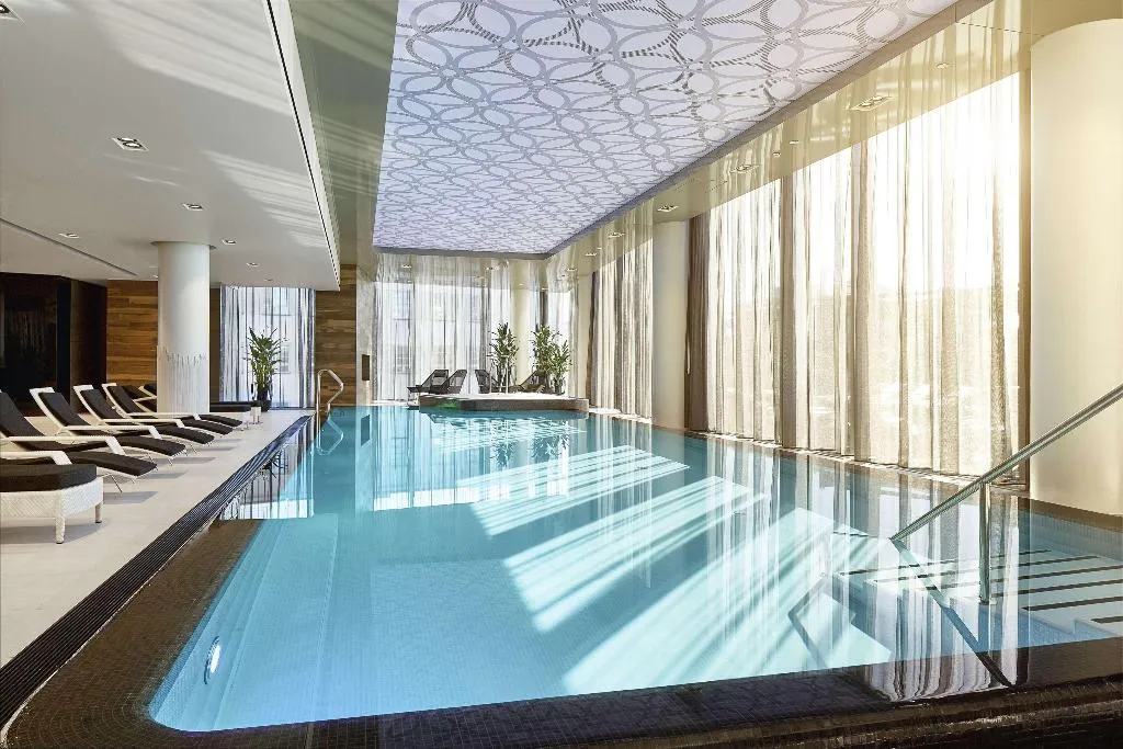 Pool, Hilton Tallinn Park, Tallinn