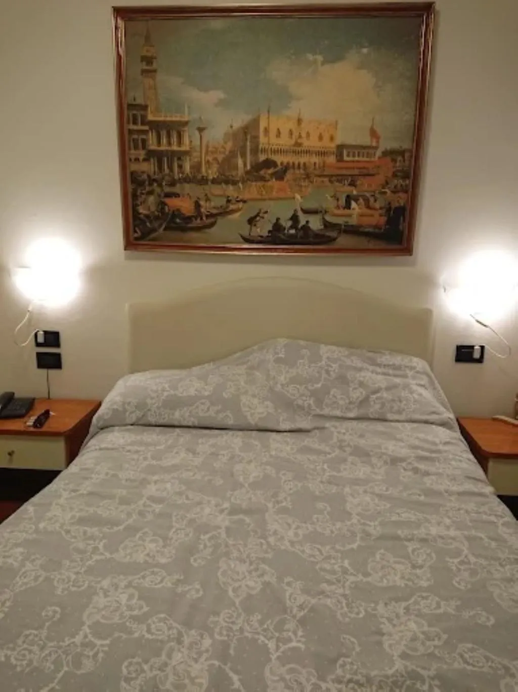 DOUBLE SINGLE USE STANDARD Room, Agli Artisti, Venice