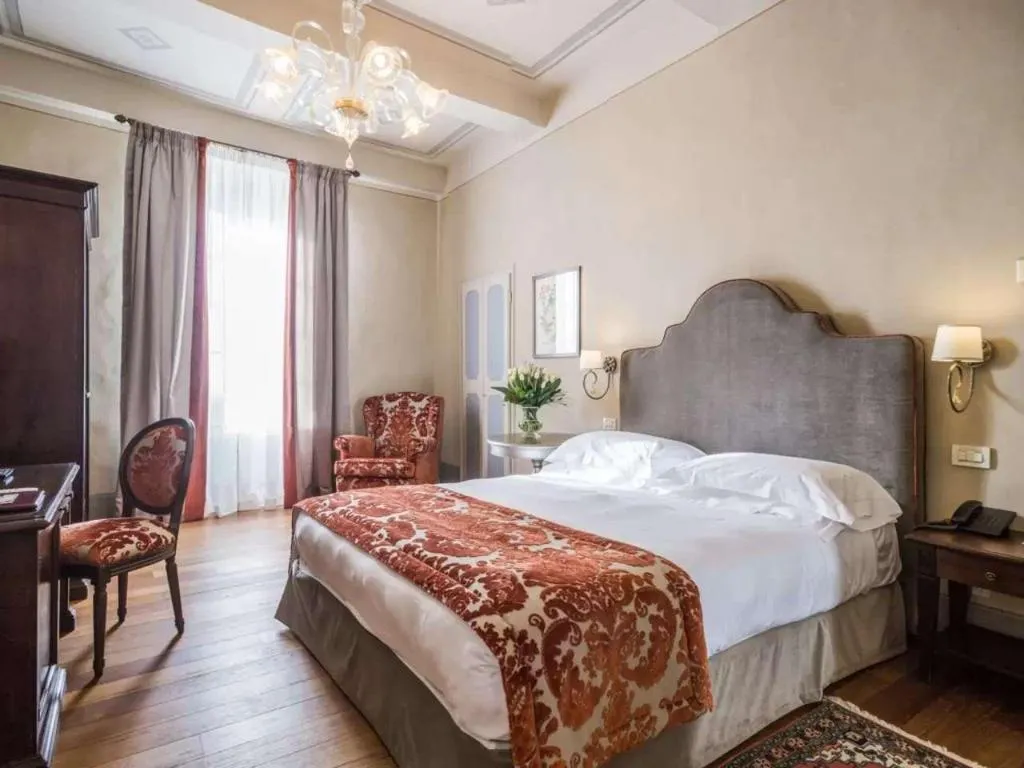 Room, Palazzo Leopoldo Dimora Storica & Spa, Florence