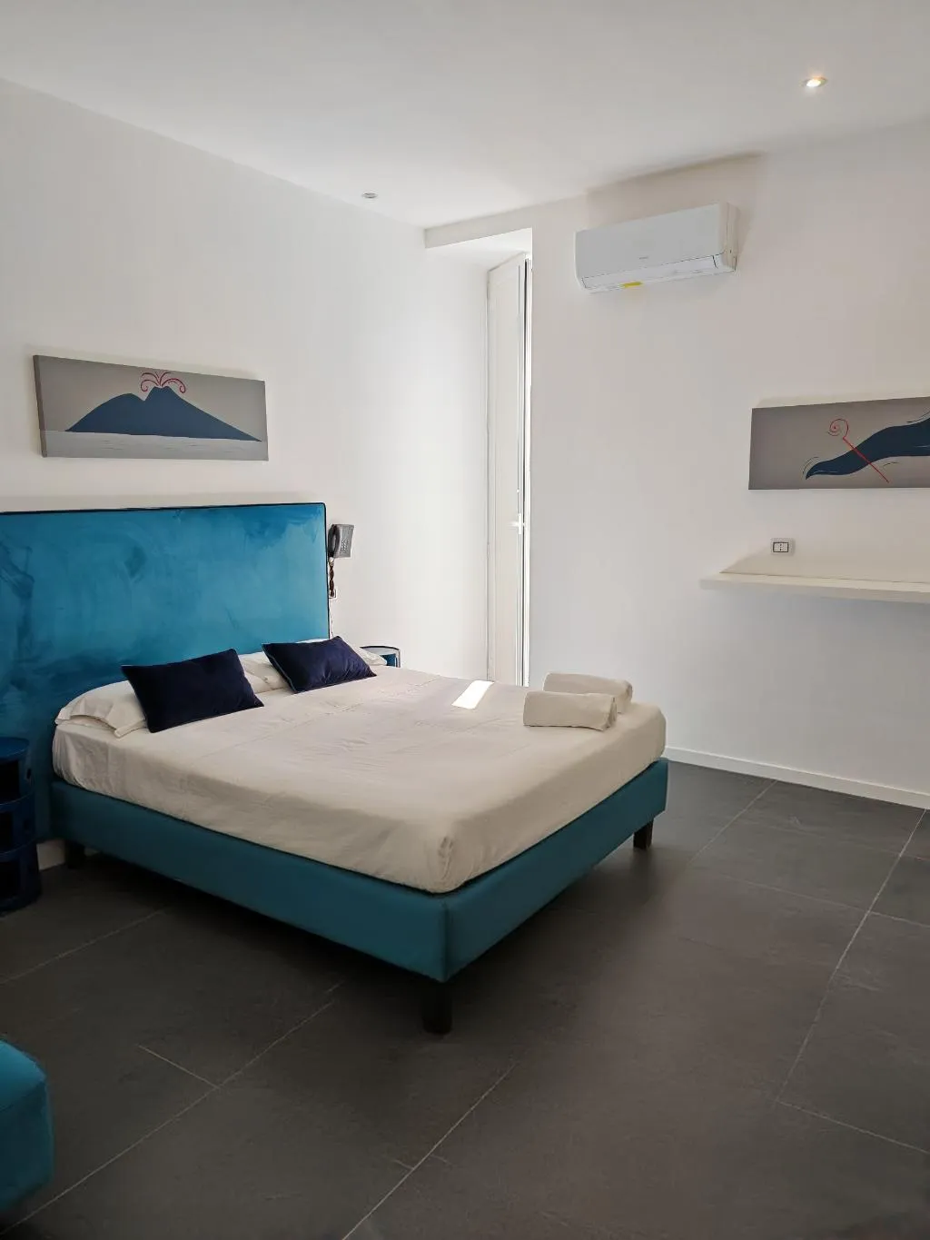TRIPLE STANDARD Room, Art Street Hotel, Naples