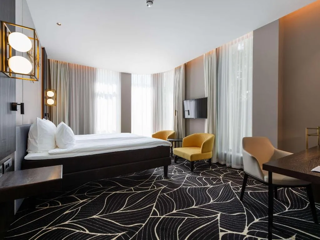 DOUBLE EXECUTIVE Room, Movenpick Hotel Tallinn, Tallinn