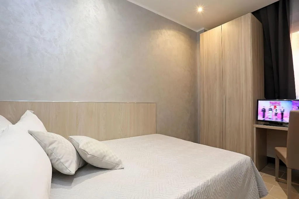Room, Adorasuite 2, Naples