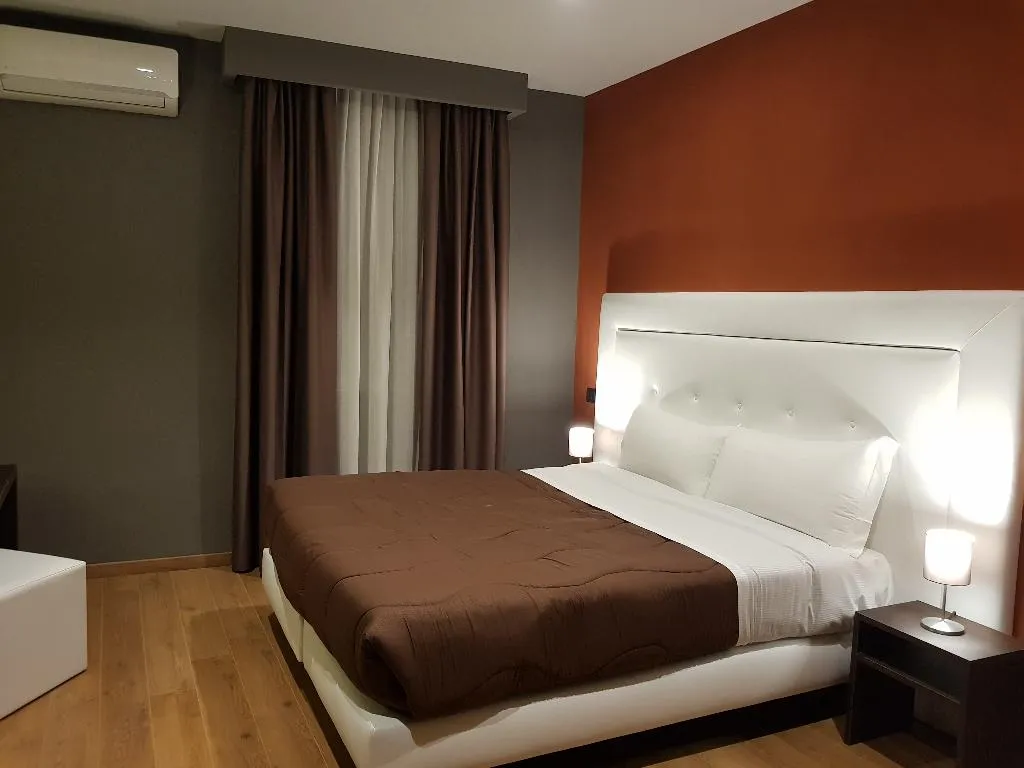 DOUBLE SINGLE USE SUPERIOR Room, Hotel Europa Art Caserta, Naples