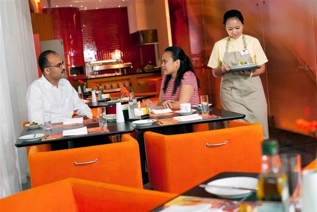 Restaurant, Novotel Suites Mall Avenue Dubai Hotel, Dubai