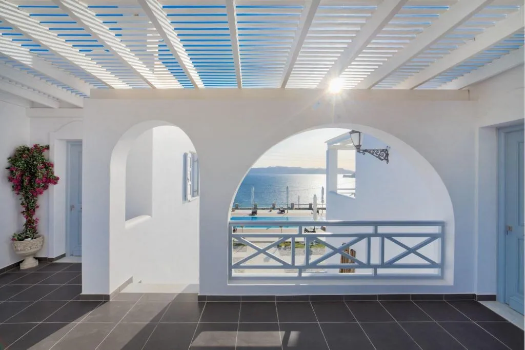 Terrace, Miland Suites, Santorini