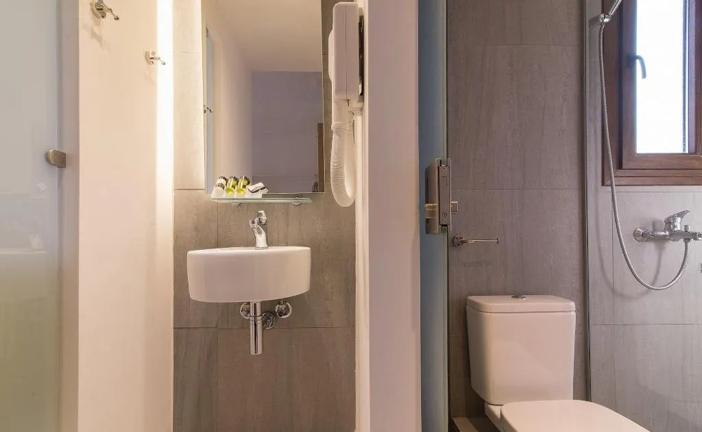 Room, Sun Rise Hotel, Thessaloniki