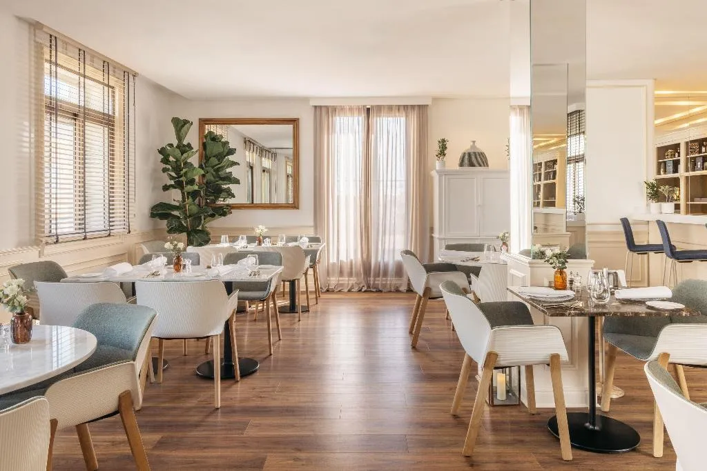 Restaurant, Hotel Fenix Gran Meliá, Madrid