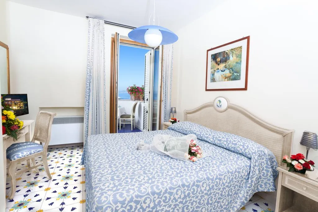 Double or Twin SEA VIEW Room, Terme Gran Paradiso Hotel, Naples
