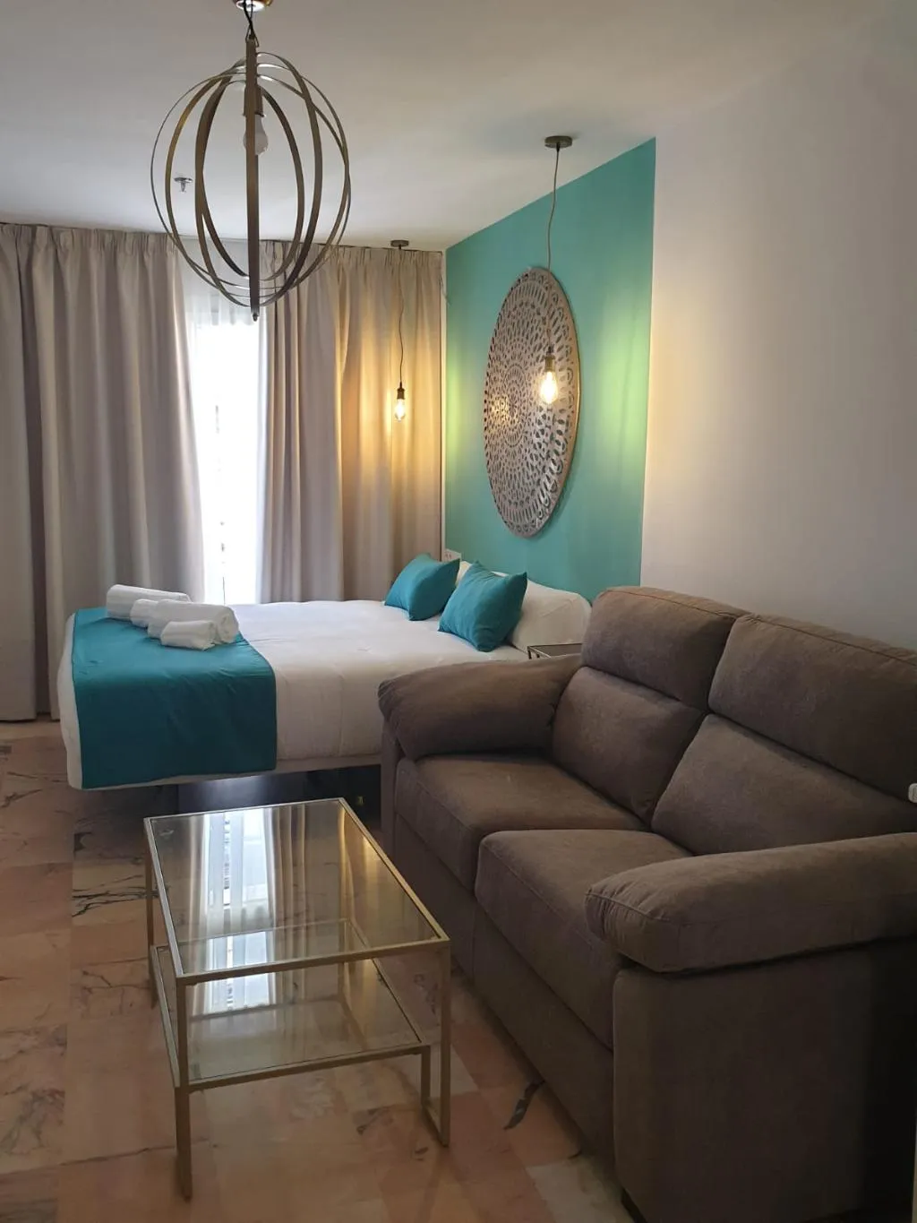 TRIPLE EXECUTIVE Room, Hotel y Apartamentos Doña Lola, Seville