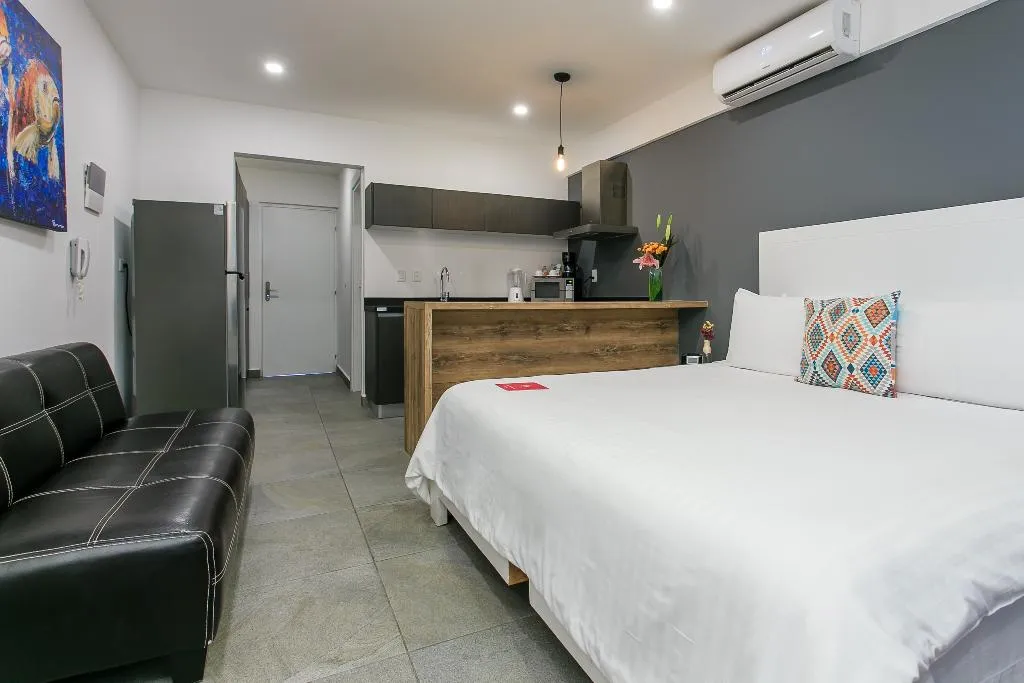 STUDIO CAPACITY 3 Room, Studio 30, Playa Del Carmen