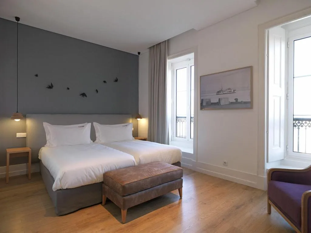 Room, Feels Like Home Chiado Prime Suites, Lisbon