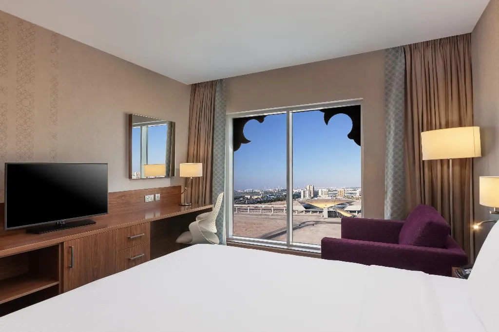 DOUBLE DELUXE Room, DoubleTree by Hilton Dubai Al Jadaf, Dubai