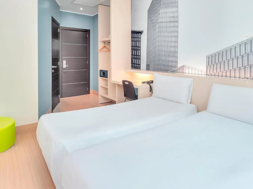 TWIN Accessible Room, B&B Hotel Milano Cenisio Garibaldi, Milan