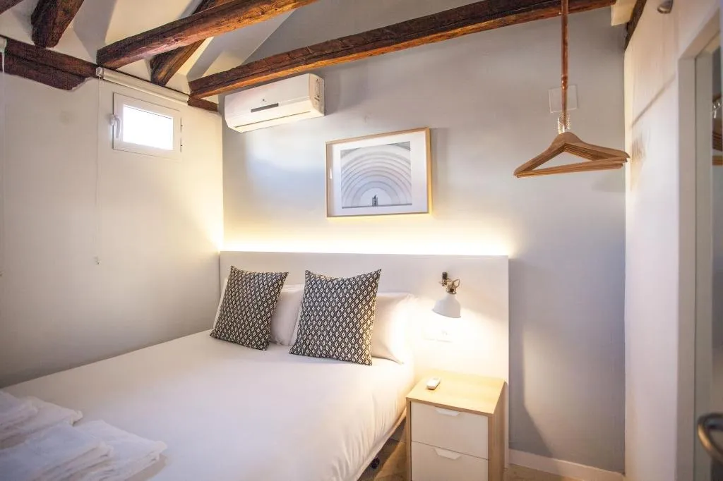 Room, Gran Central Suites, Madrid