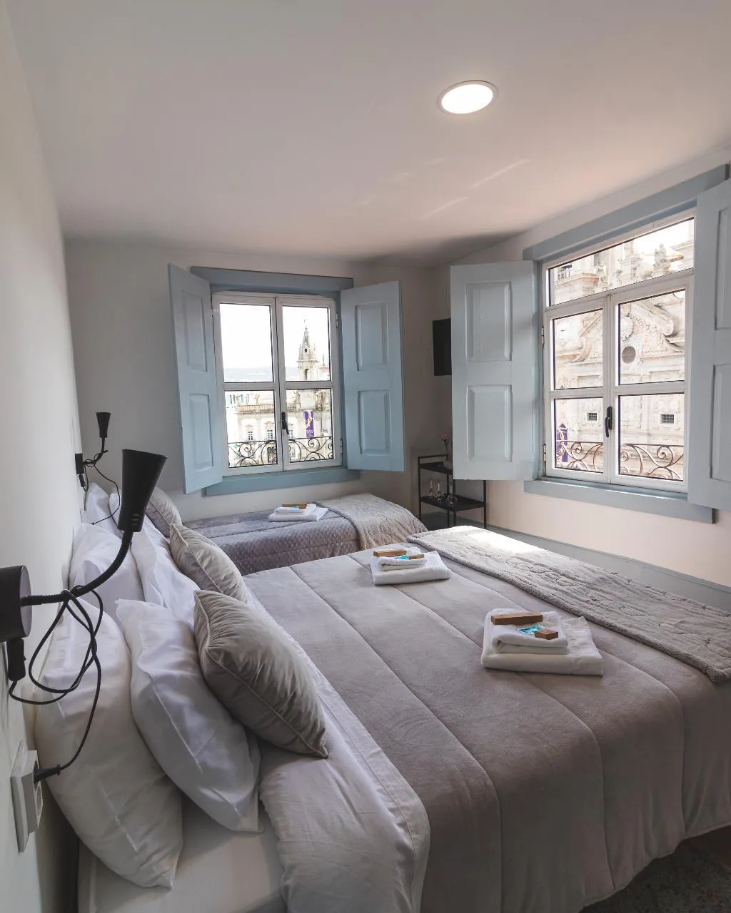 VILLA THREE BEDROOMS ONE BATHROOM Room, Vila Santa Cruz Guest House, Porto